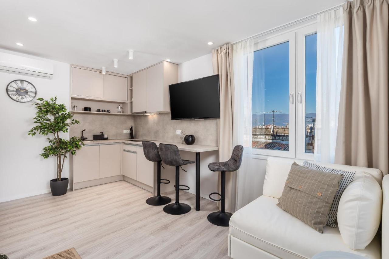 Apartments Penkala Rijeka Buitenkant foto
