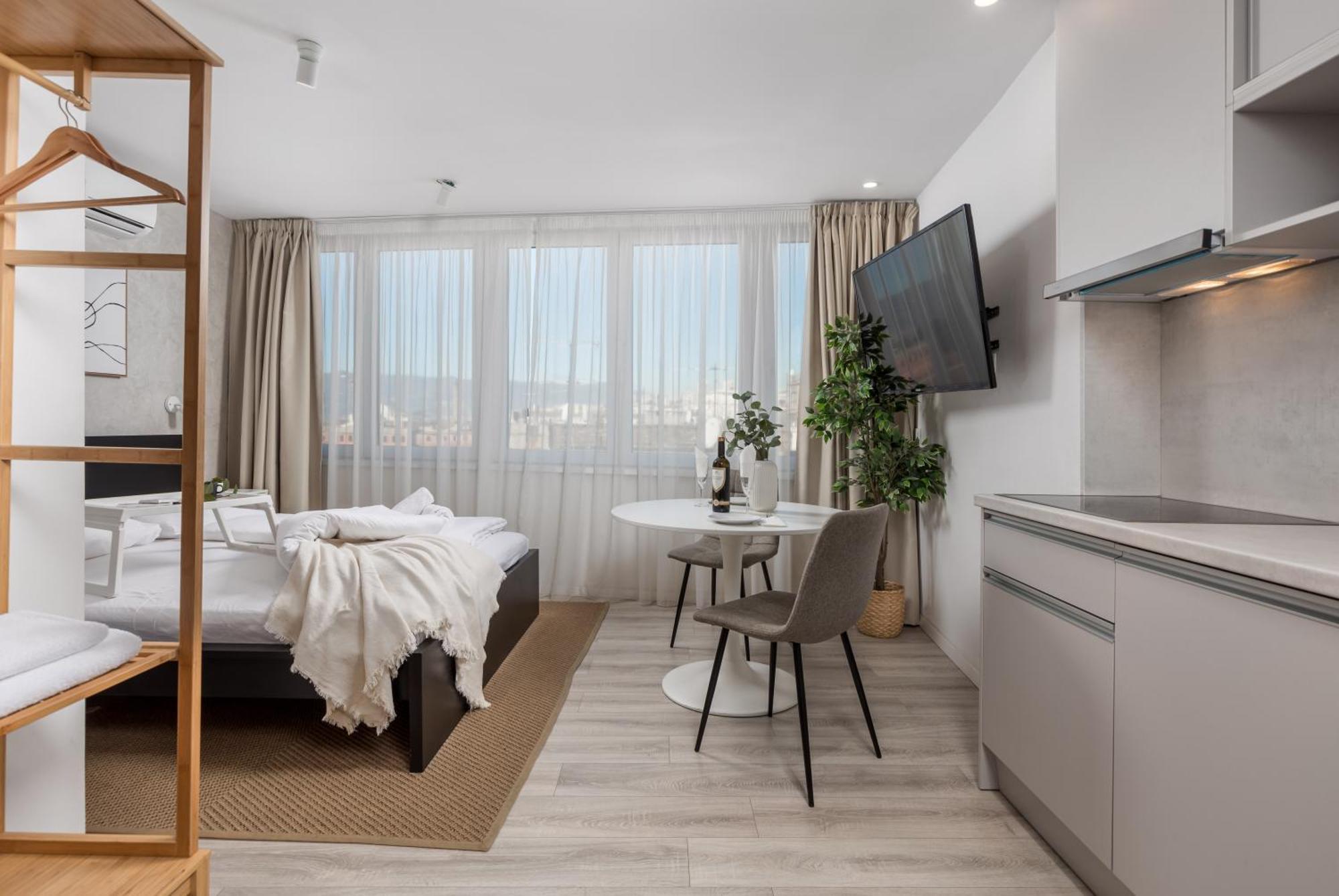 Apartments Penkala Rijeka Buitenkant foto