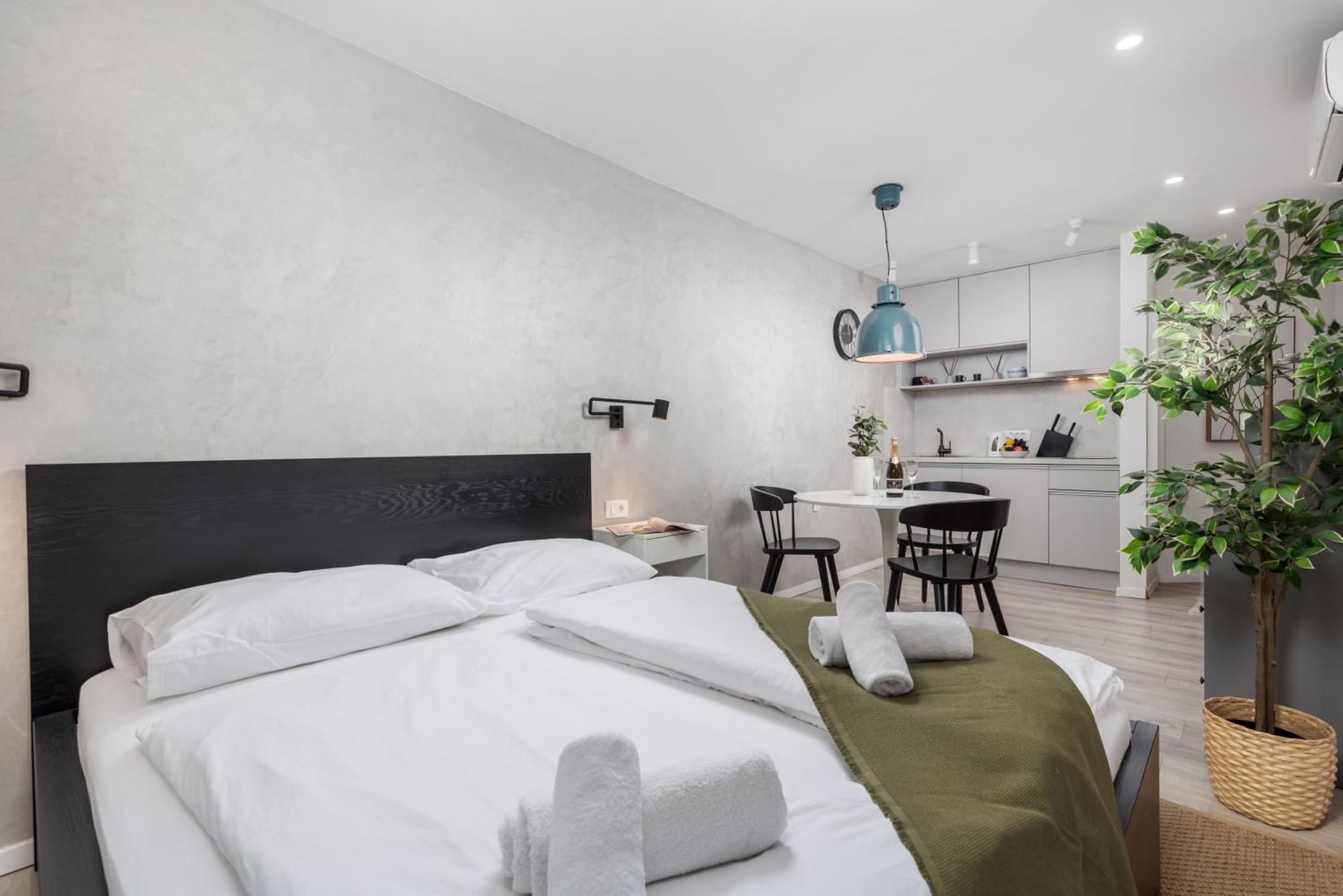 Apartments Penkala Rijeka Buitenkant foto